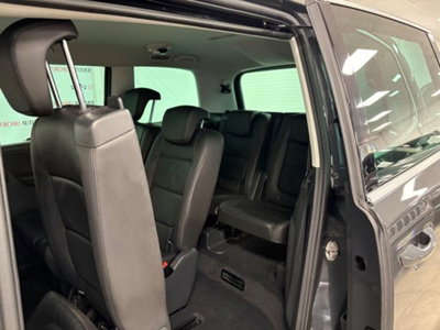 Volkswagen Sharan 2.0 TDI 150 CV SCR DSG Business BlueMotion Technology (17)