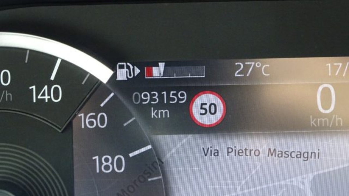 Land Rover Range Rover Evoque 2.0D I4 163 CV AWD Auto R-Dynamic (16)