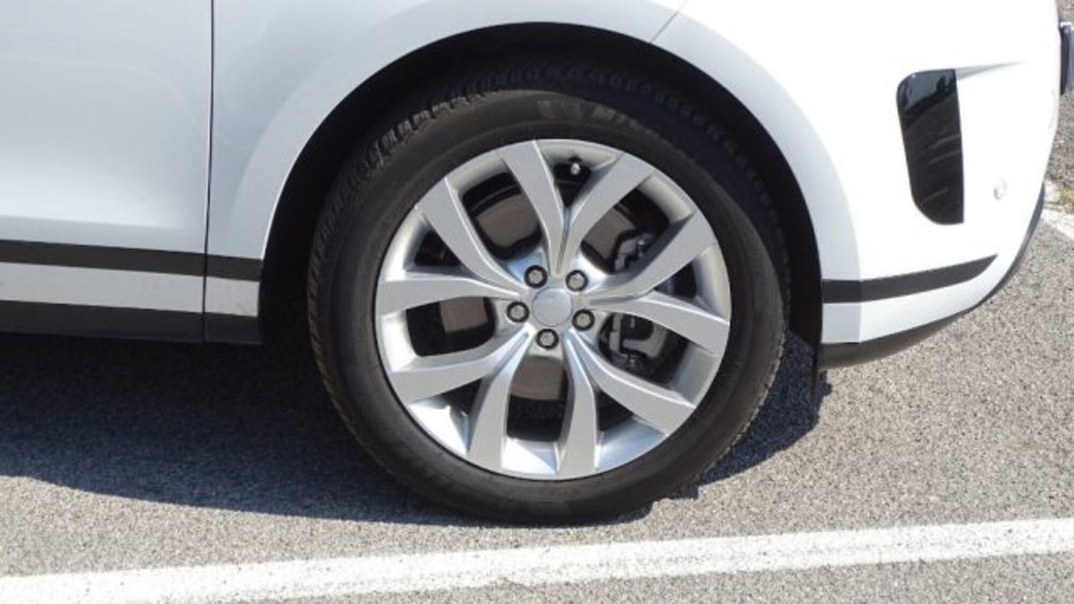 Land Rover Range Rover Evoque 2.0D I4 163 CV AWD Auto R-Dynamic (17)