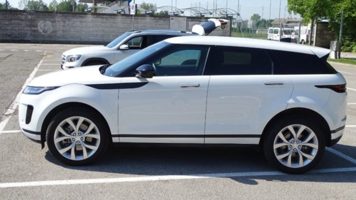 Land Rover Range Rover Evoque 2.0D I4 163 CV AWD Auto R-Dynamic (4)