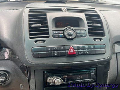 Mercedes-Benz Viano 3.0 CDI NARNIA Ambiente (9)