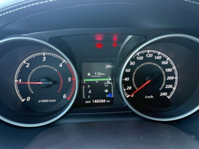 Mitsubishi Outlander 2.2 DI-D Instyle DPF 7 p.ti (12)