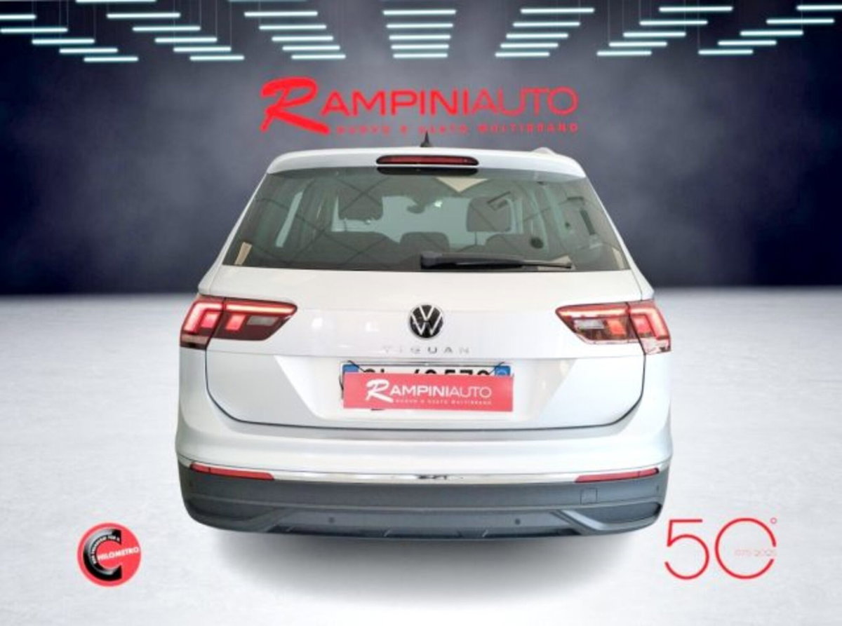 Volkswagen Tiguan 1.5 TSI 150 CV DSG ACT R-Line (8)