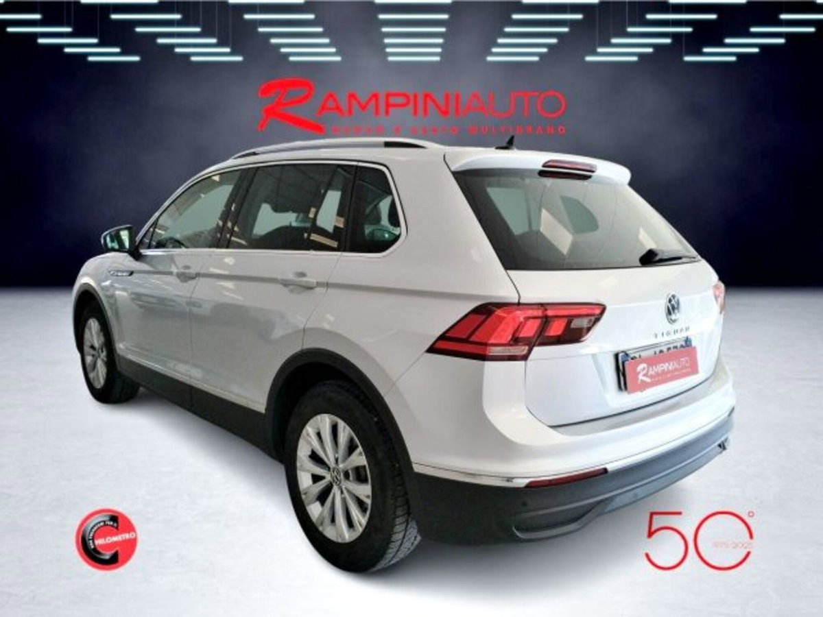 Volkswagen Tiguan 1.5 TSI 150 CV DSG ACT R-Line (9)