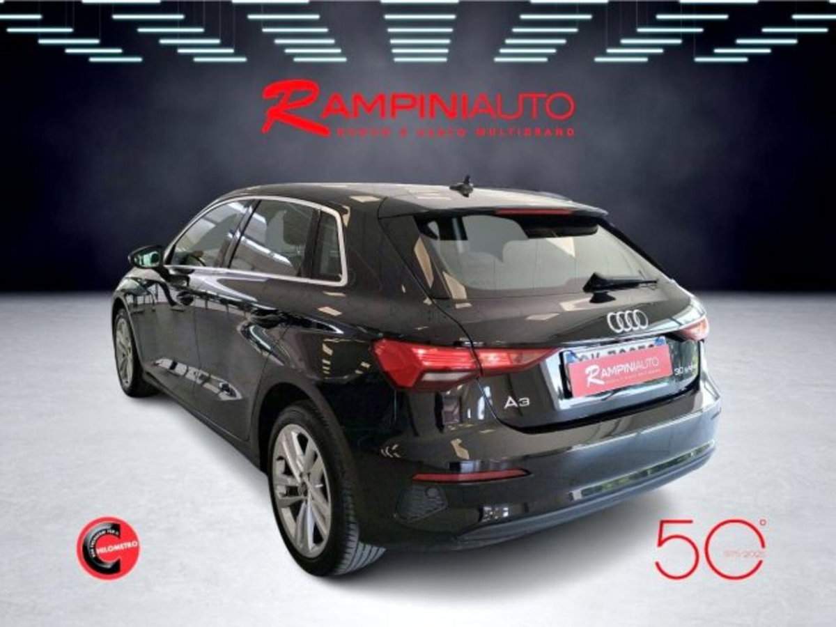 Audi A3 Sportback 30 g-tron S tronic Business (10)