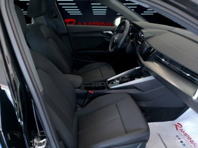 Audi A3 Sportback 30 g-tron S tronic Business (18)