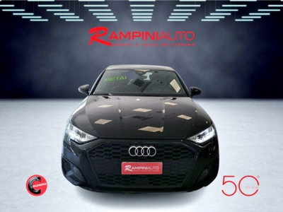 Audi A3 Sportback 30 g-tron S tronic Business (3)