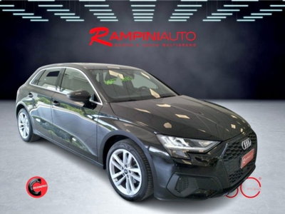 Audi A3 Sportback 30 g-tron S tronic Business (4)