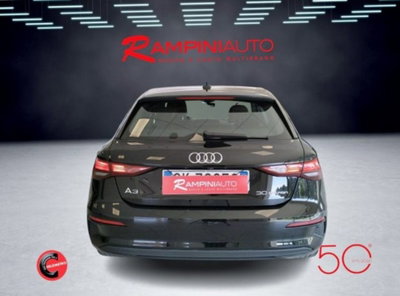 Audi A3 Sportback 30 g-tron S tronic Business (9)