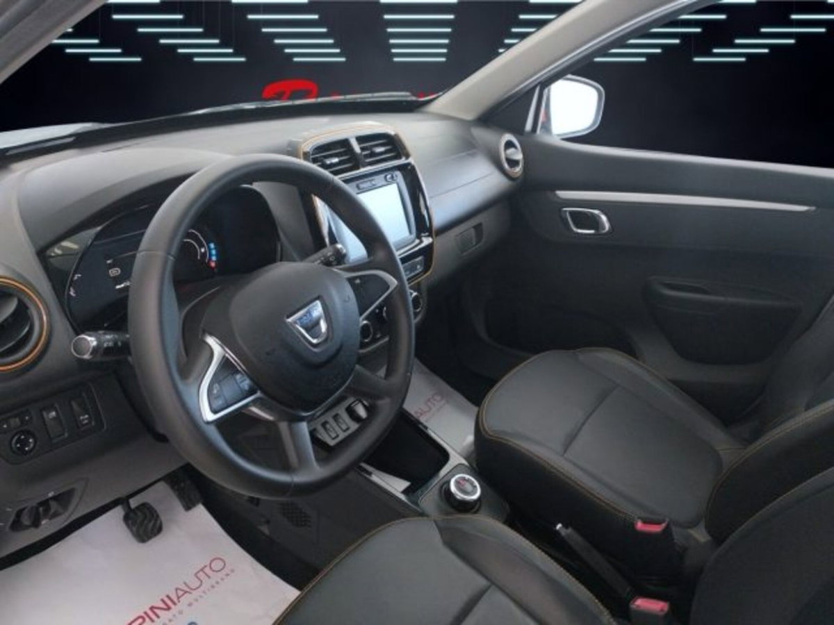 Dacia Spring Comfort Plus Electric 45 (14)