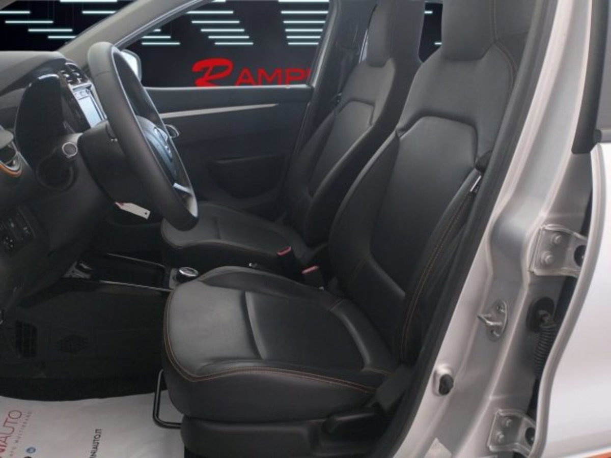 Dacia Spring Comfort Plus Electric 45 (15)