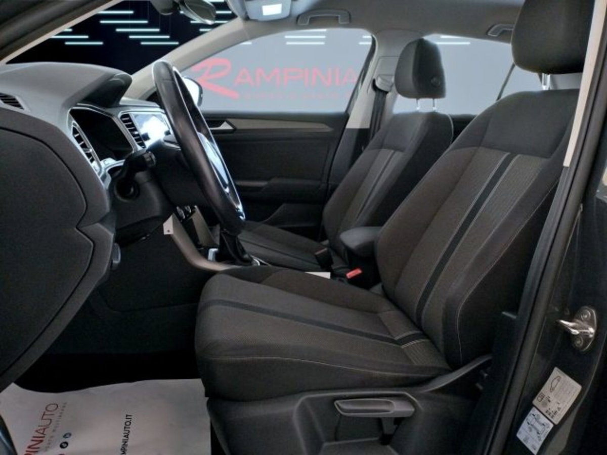Volkswagen T-Roc 1.0 tsi Edition 110cv (15)