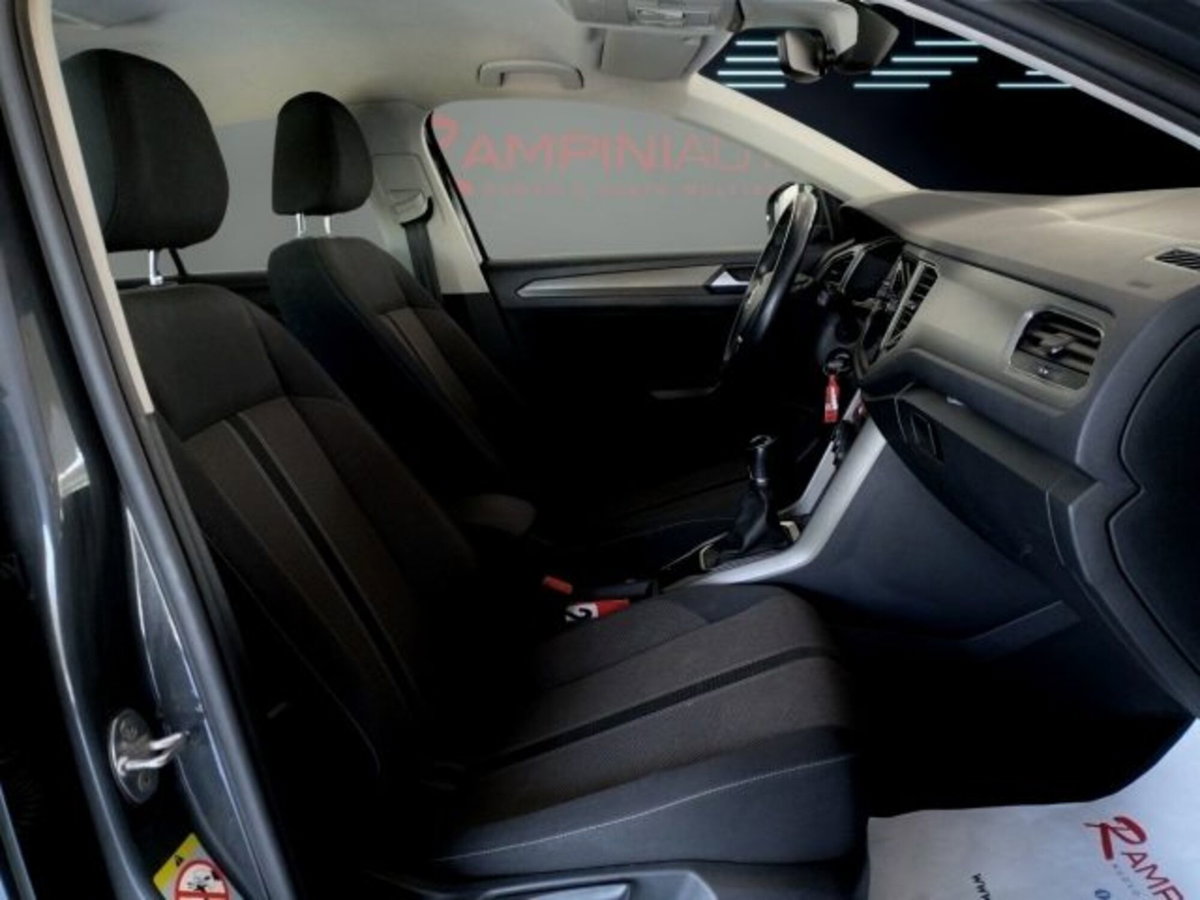 Volkswagen T-Roc 1.0 tsi Edition 110cv (18)