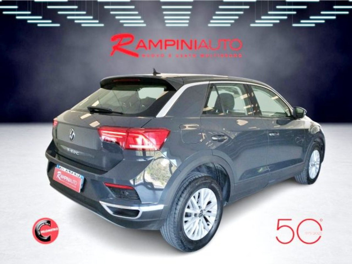 Volkswagen T-Roc 1.0 tsi Edition 110cv (8)