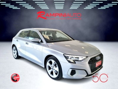 Audi A3 Sportback 30 g-tron S tronic Business (6)