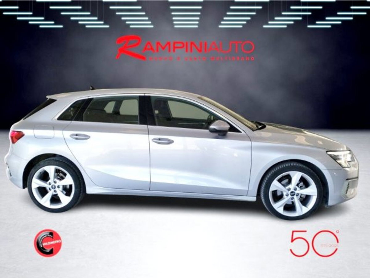 Audi A3 Sportback 30 g-tron S tronic Business (8)