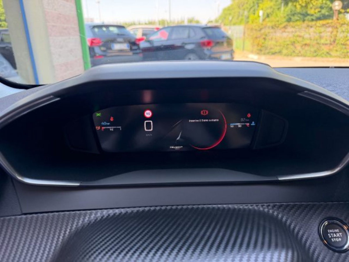 Peugeot 208 1.2 puretech Active s&s 100cv (17)