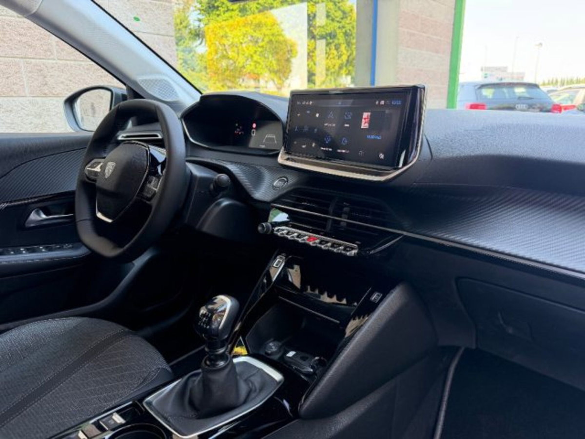 Peugeot 208 1.2 puretech Active s&s 100cv (15)
