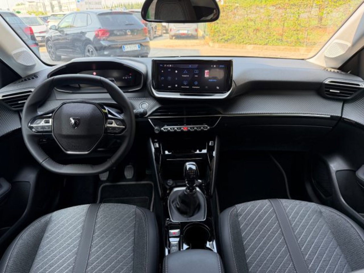 Peugeot 208 1.2 puretech Active s&s 100cv (8)