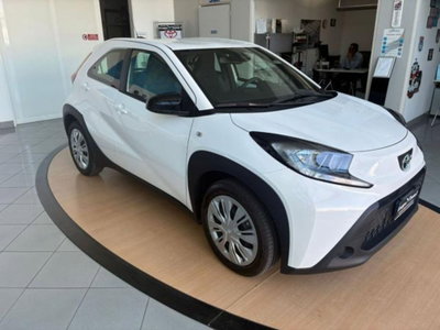 Toyota Aygo X 1.0 VVT-i 72 CV 5 porte Limited Air (2)