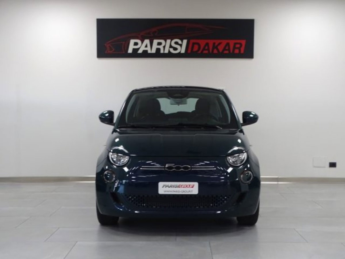 Fiat 500e Action Berlina 23,65 kWh (5)