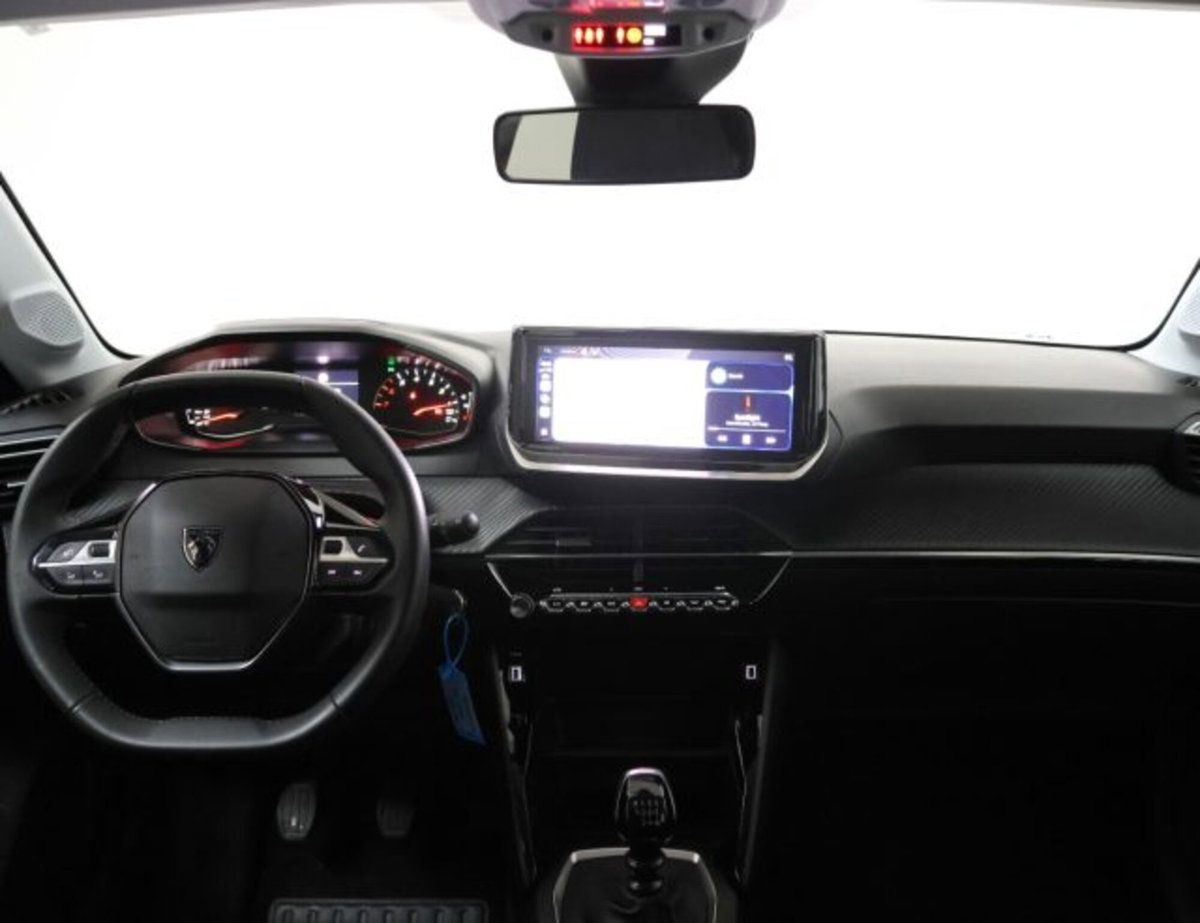 Peugeot 208 1.2 puretech Active s&s 100cv (13)