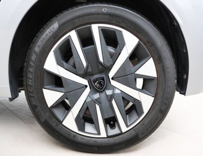 Peugeot 208 1.2 puretech Active s&s 100cv (20)