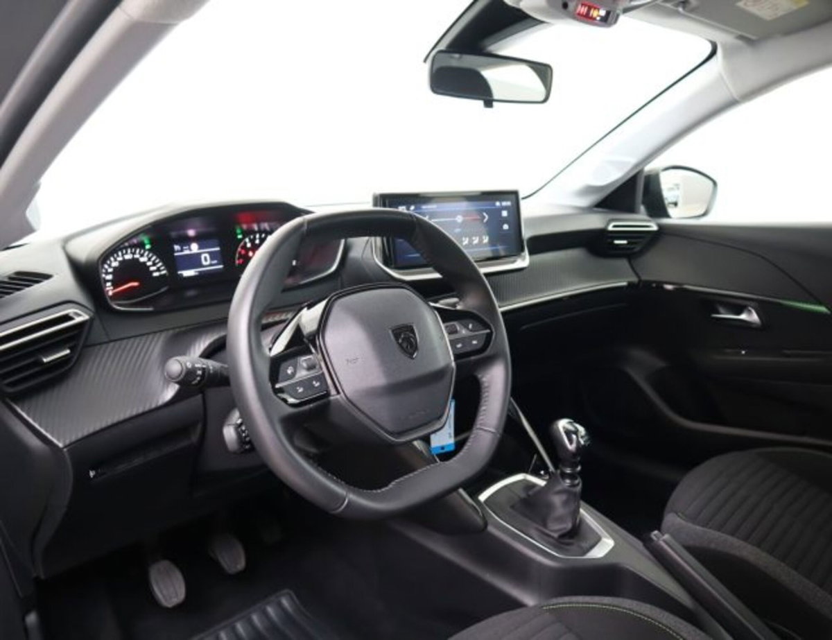 Peugeot 208 1.2 puretech Active s&s 100cv (9)