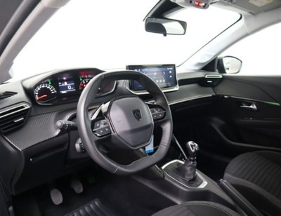 Peugeot 208 1.2 puretech Active s&s 100cv (9)
