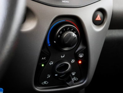 Peugeot 108 72 3 porte Active (16)