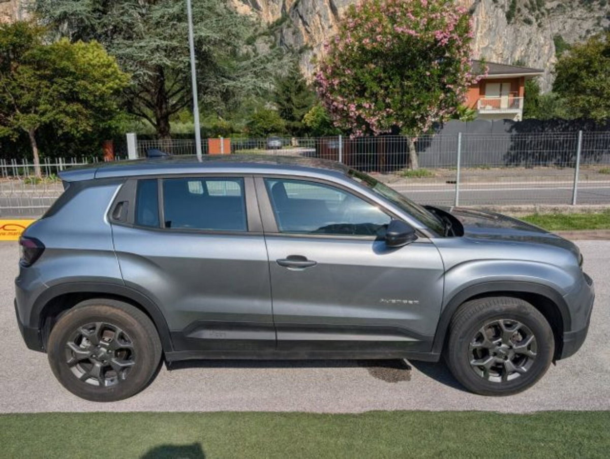 Jeep Avenger 1.2 turbo Longitude fwd 100cv (6)