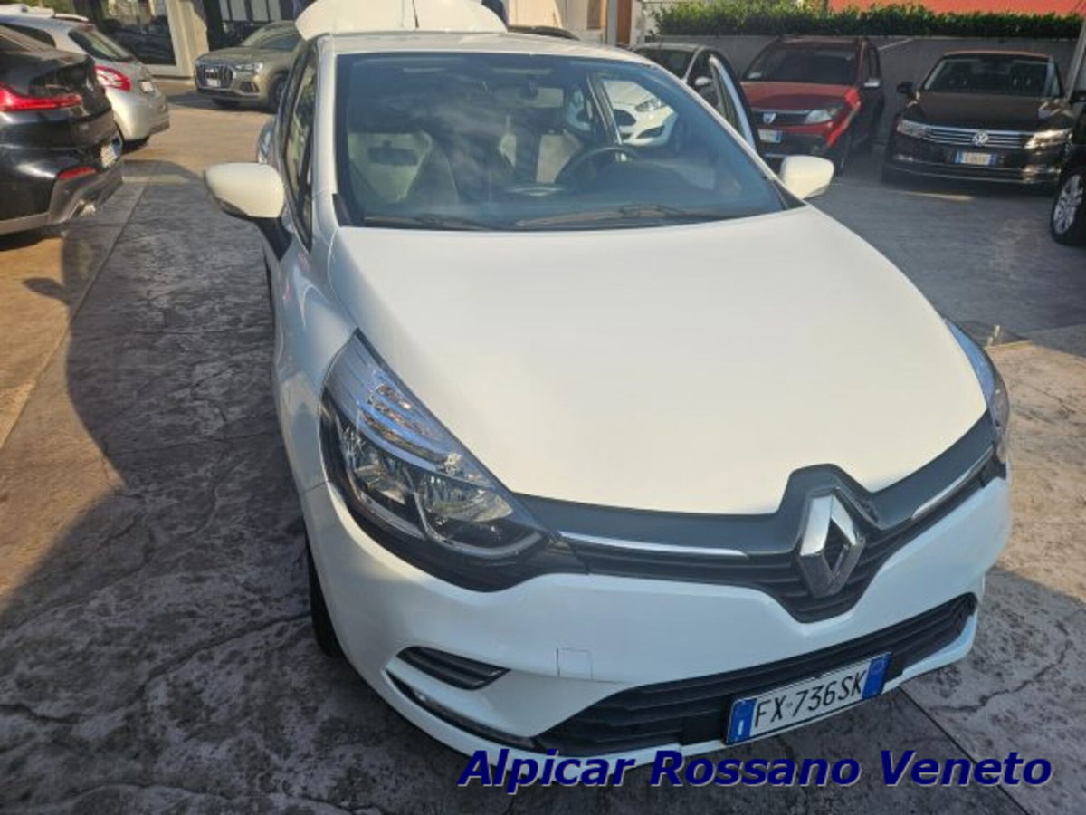 Renault Clio TCe 12V 90 CV GPL 5 porte Business (20)