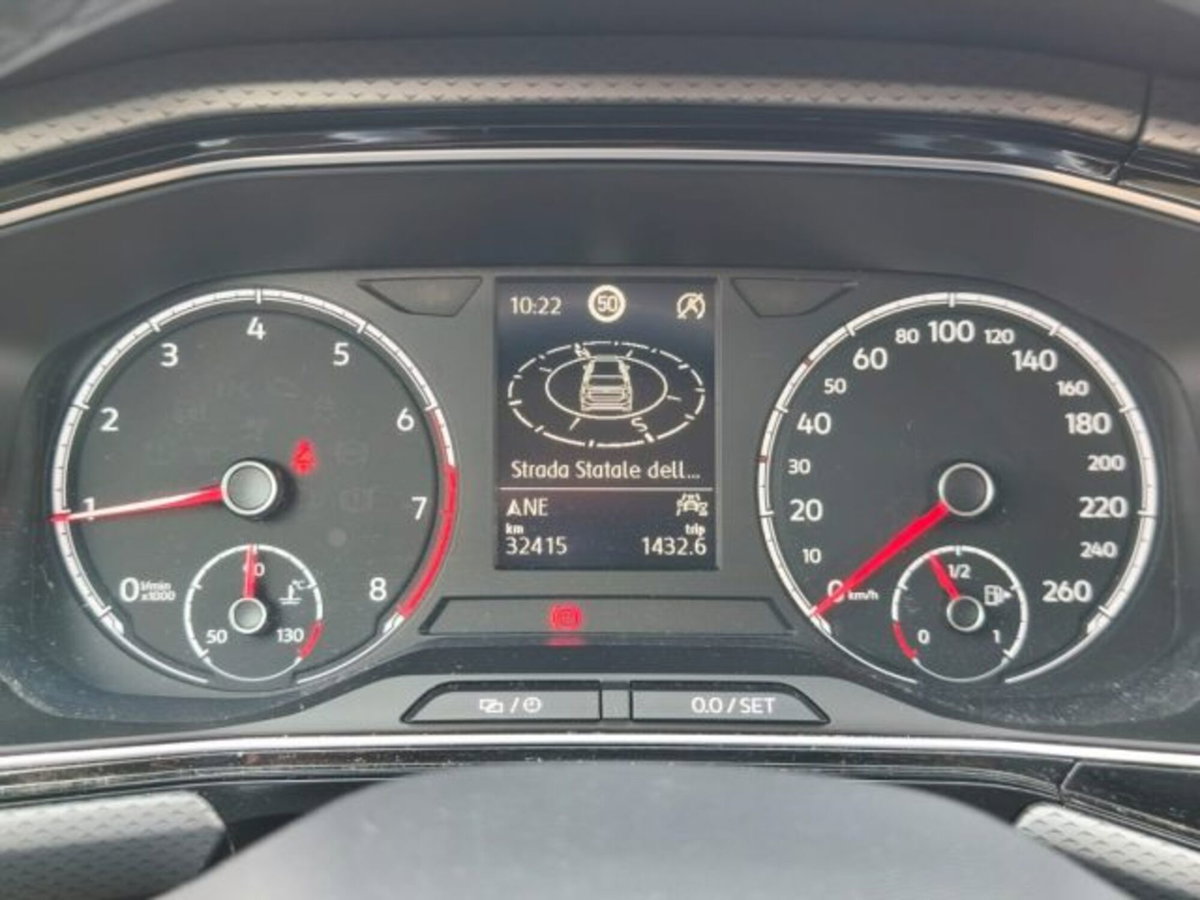 Volkswagen T-Cross 1.0 TSI 110 CV Sport (19)