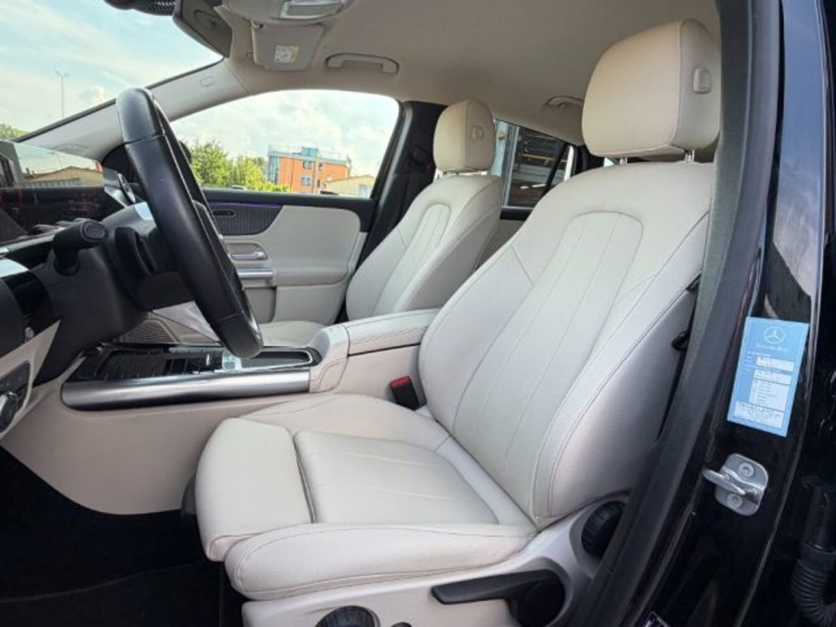 Mercedes-Benz GLA SUV 180 d Progressive Advanced Plus auto (6)