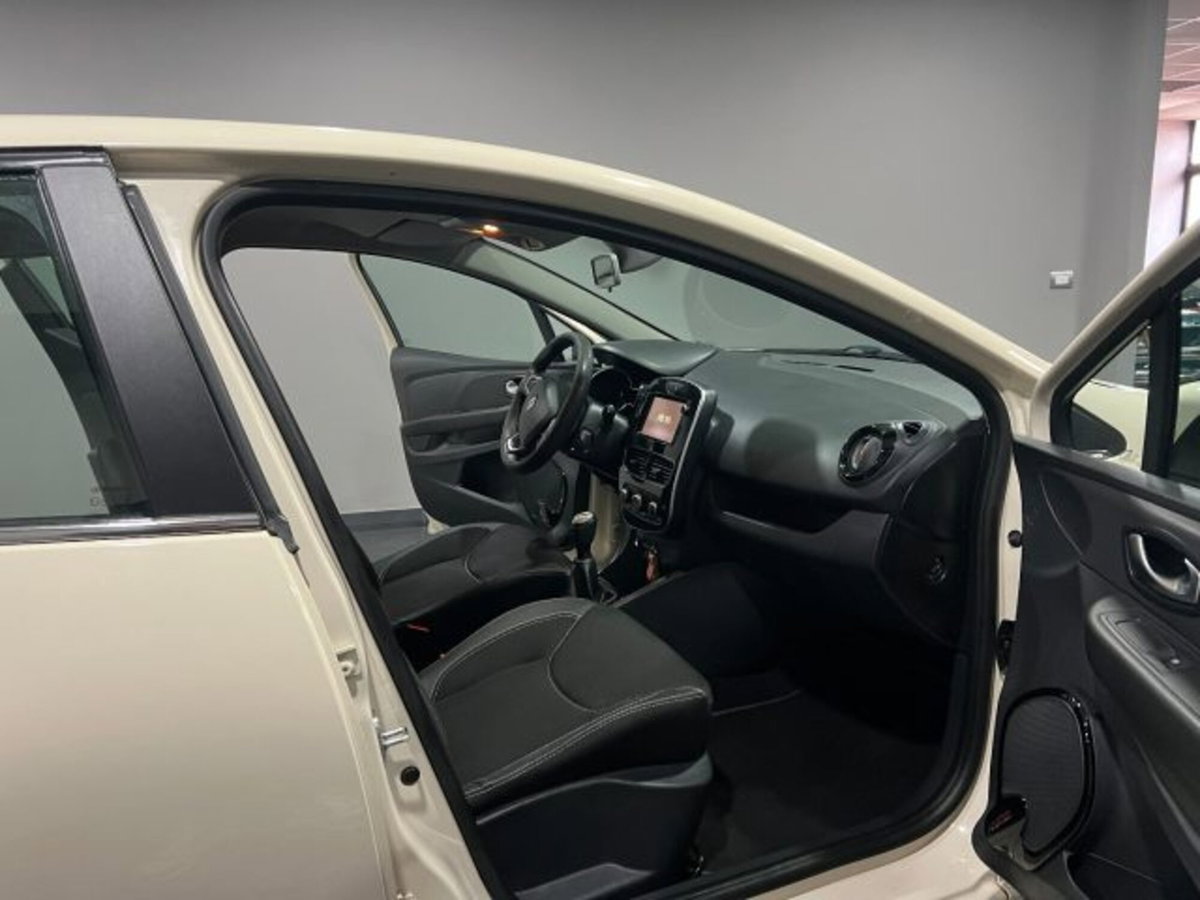 Renault Clio dCi 8V 75 CV Start&Stop 5 porte Energy Intens (10)