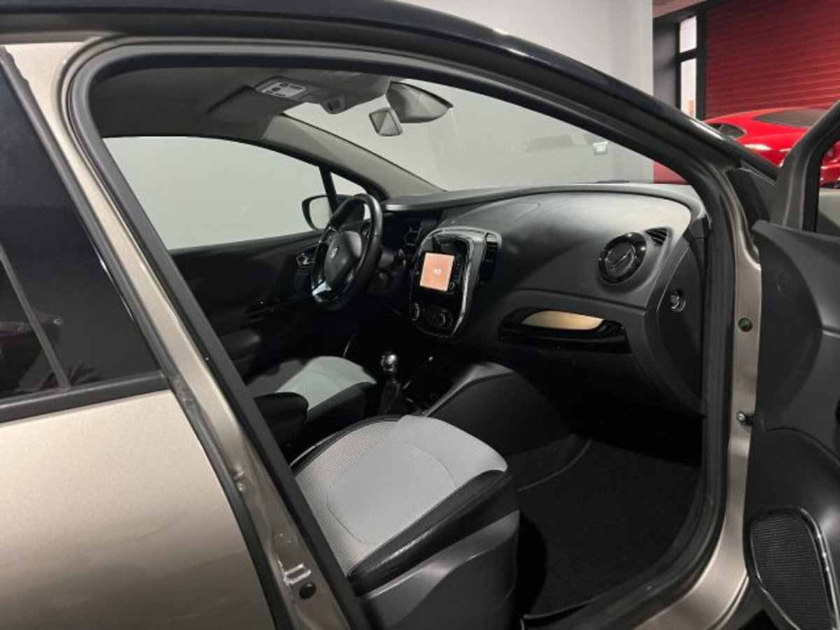 Renault Captur 1.5 dCi 8V 110 CV Start&Stop Energy R-Link (12)