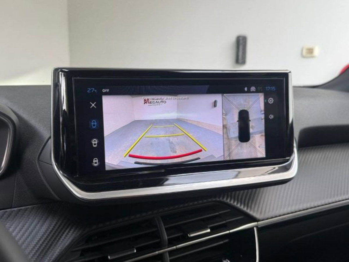 Peugeot 2008 PureTech 100 S&S Allure (13)