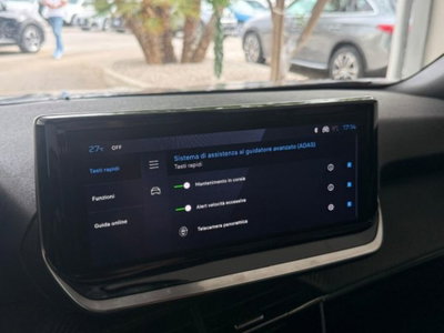 Peugeot 2008 PureTech 100 S&S Allure (15)