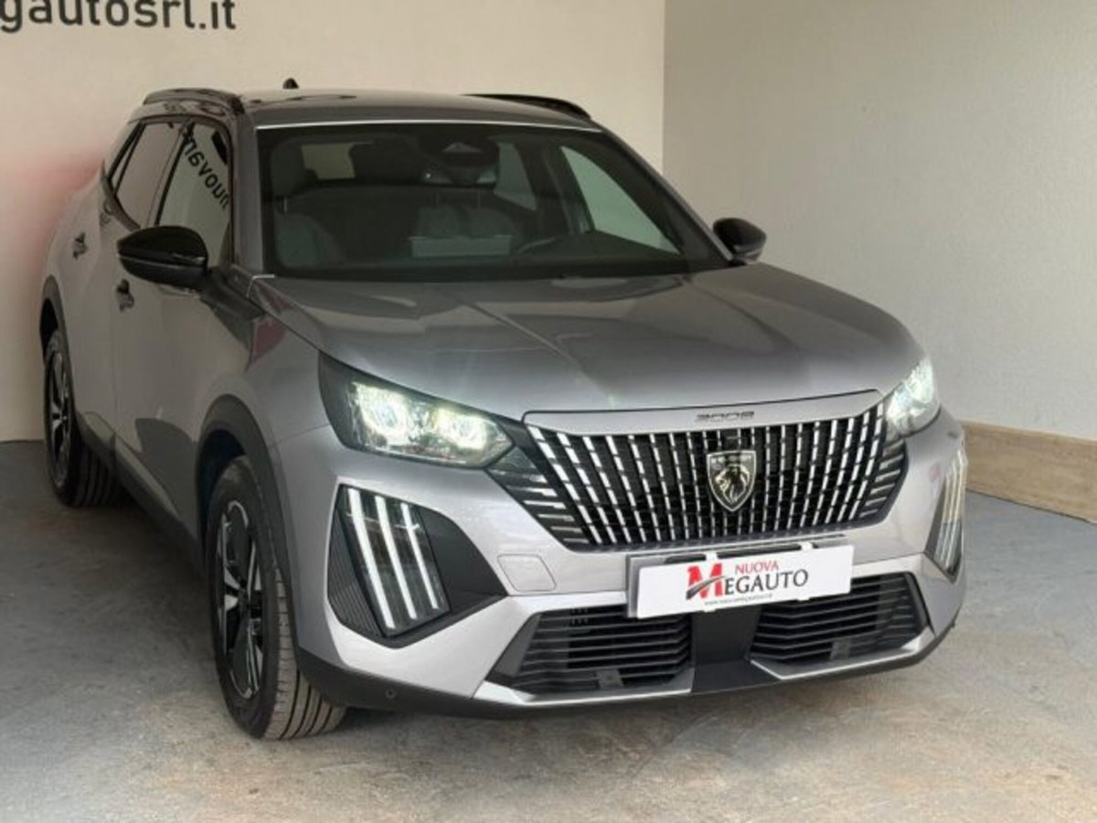 Peugeot 2008 PureTech 100 S&S Allure (3)