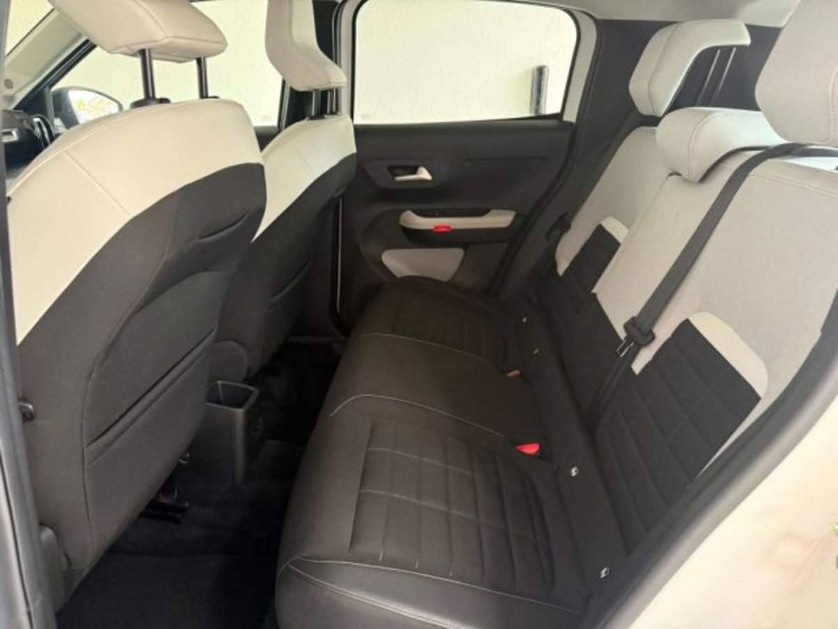 Citroen C3 1.2 puretech turbo Max 100cv s&s (12)