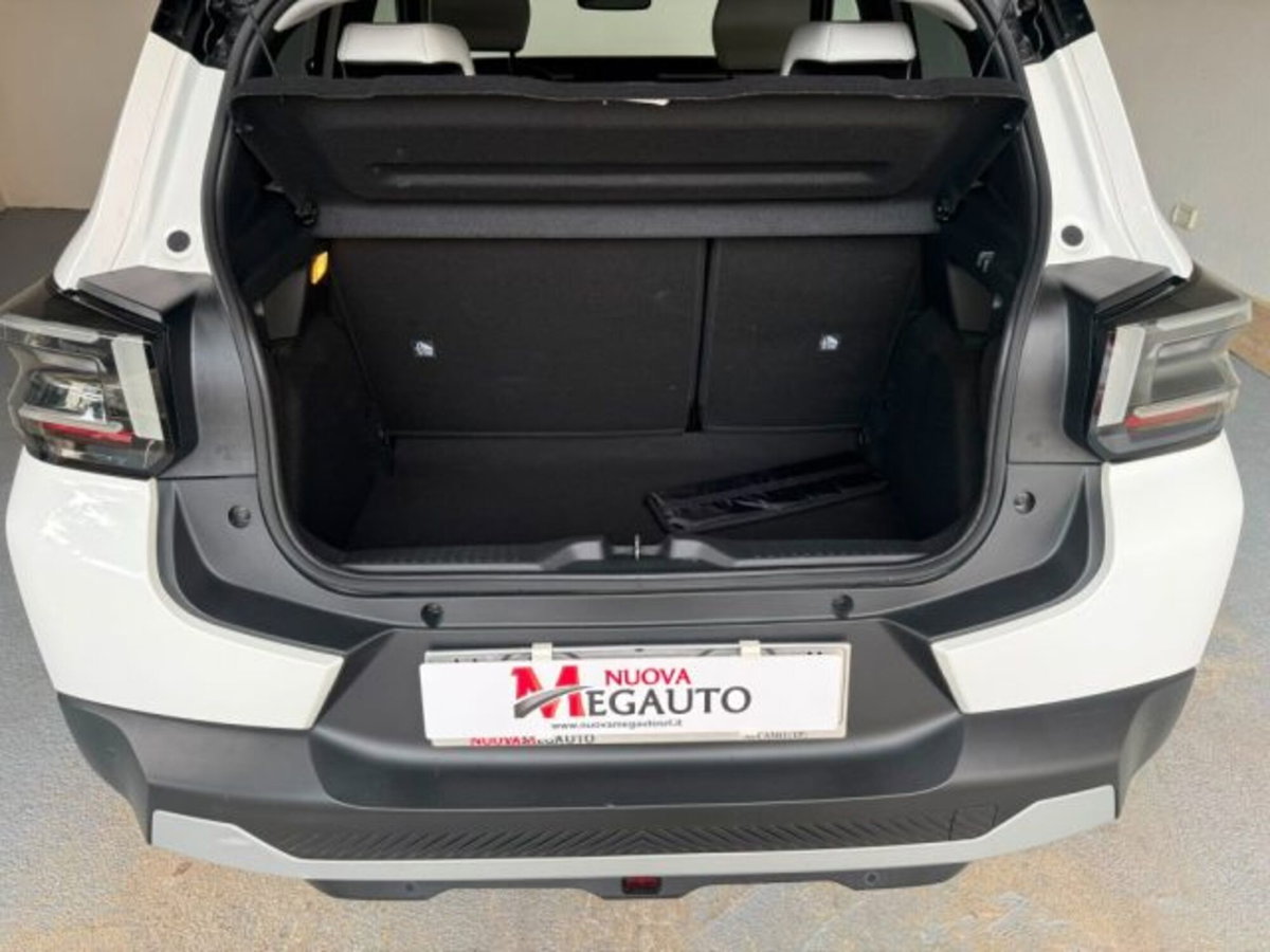 Citroen C3 1.2 puretech turbo Max 100cv s&s (8)