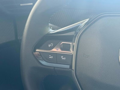 Peugeot 2008 PureTech 100 S&S Allure (18)