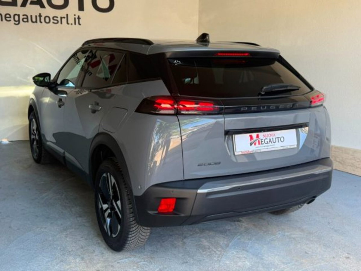 Peugeot 2008 PureTech 100 S&S Allure (7)