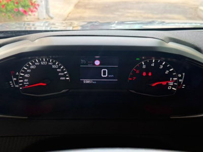 Peugeot 2008 PureTech 100 S&S Active (13)