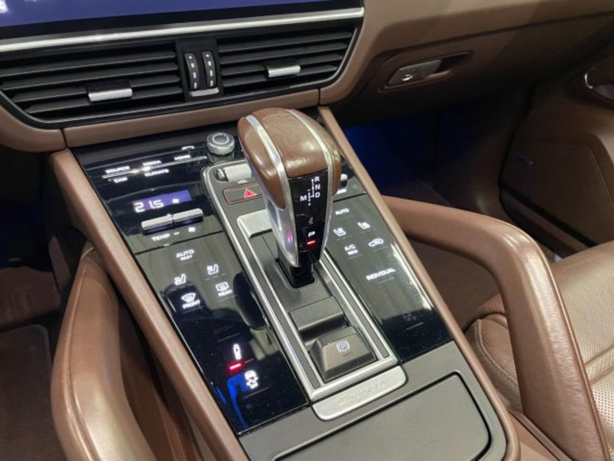 Porsche Cayenne 3.0 V6 (17)