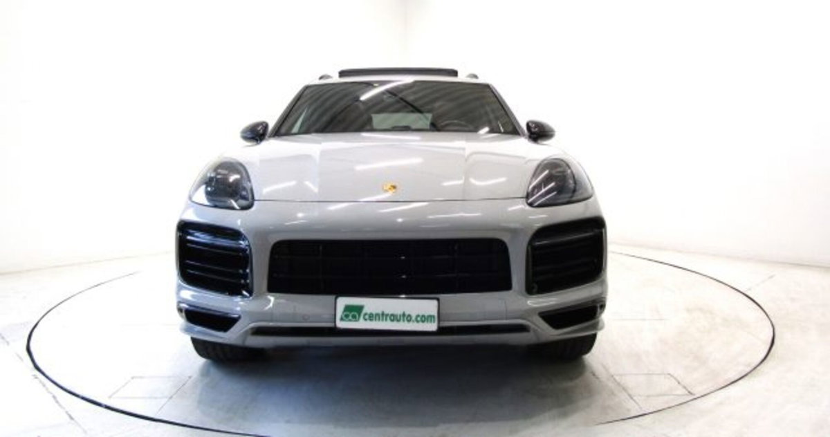 Porsche Cayenne 3.0 V6 (2)