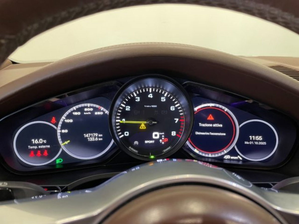 Porsche Cayenne 3.0 V6 (5)
