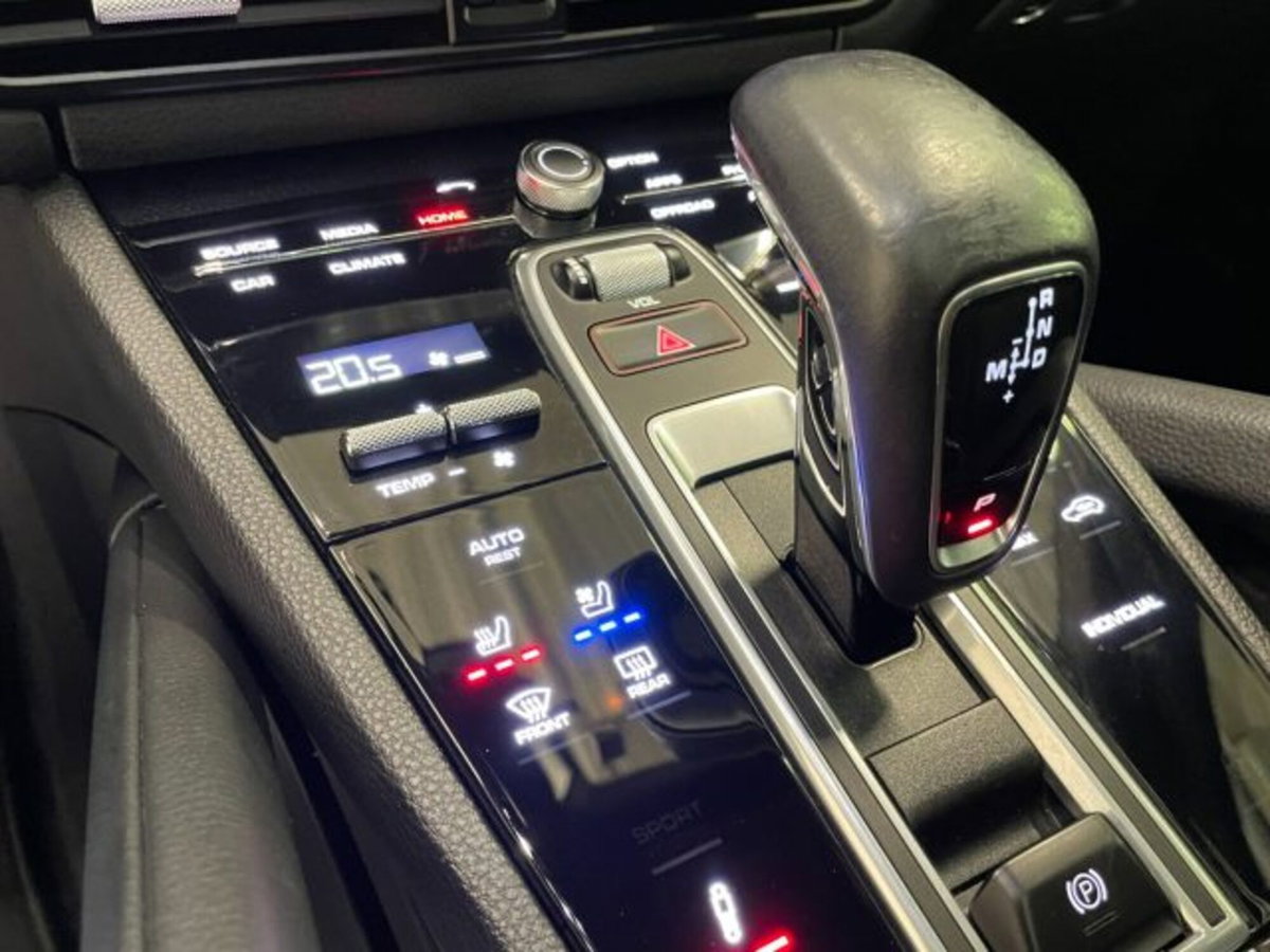 Porsche Cayenne Coupé 3.0 V6 (16)