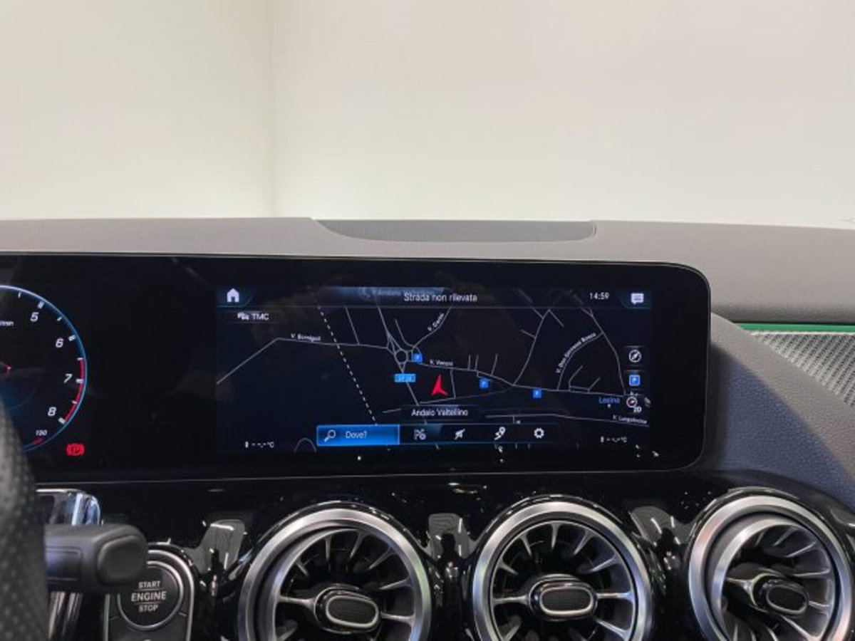 Mercedes-Benz GLA SUV 35 4Matic AMG (12)