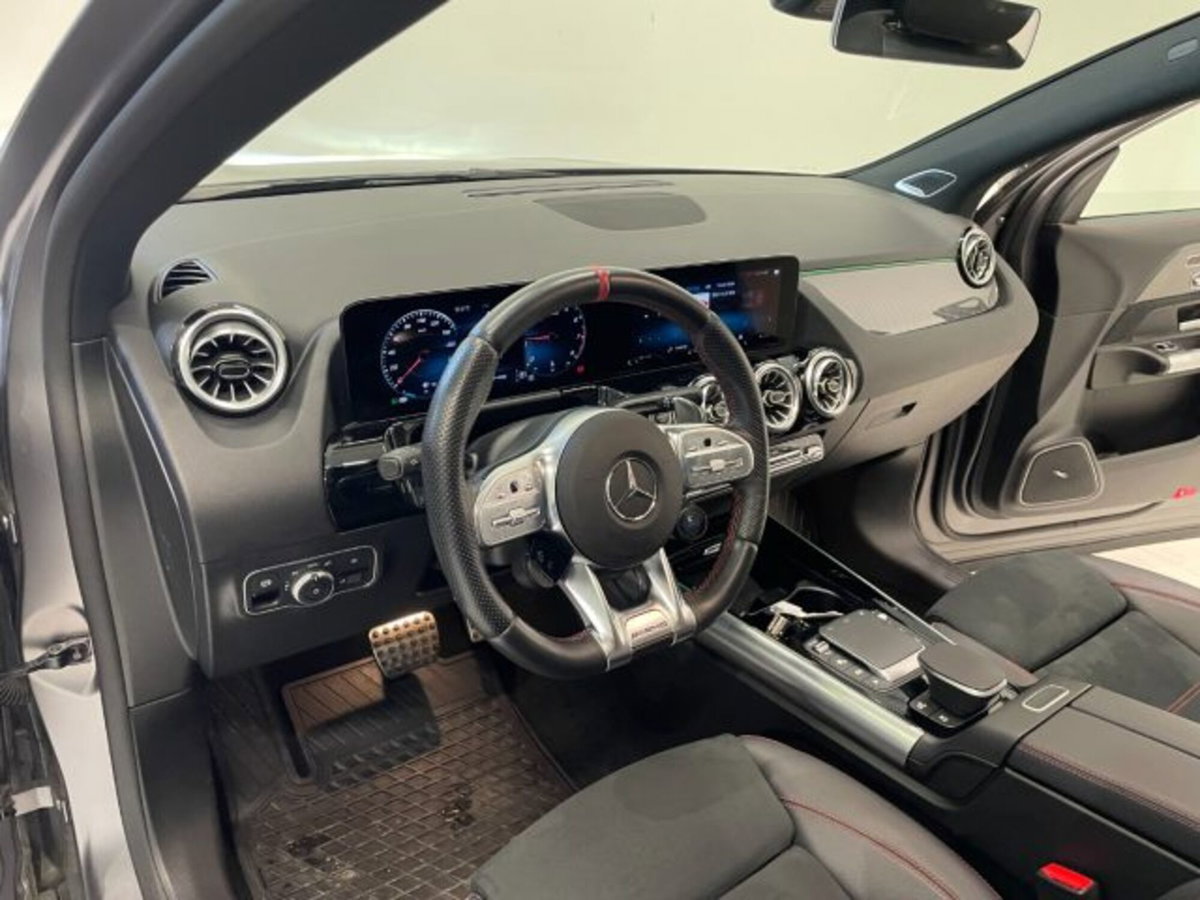 Mercedes-Benz GLA SUV 35 4Matic AMG (15)